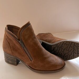 Born Montoro II Distressed Suede Ankle Boot 8